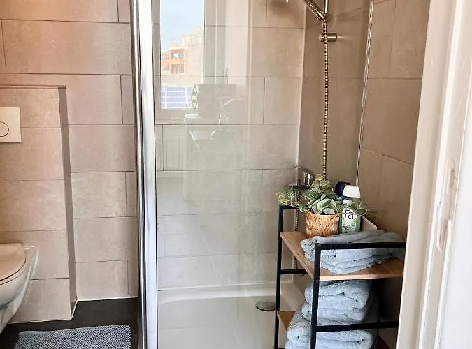 Quiet & Cosy Apartment *